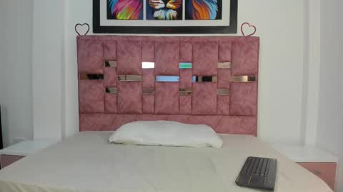 Snapshot of abella_lov chatting on September 26, 2025, 12:20 pm abella_lov online show from September 26, 2025, 12:20 pm