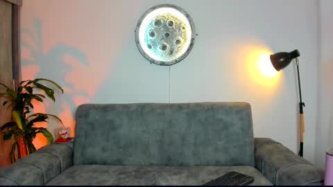 Snapshot of abellaconnor chatting on February 16, 2026, 9:44 pm Abella and Kendra online show from February 16, 2026, 9:44 pm