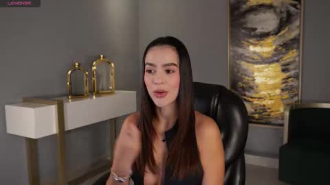  Abella  online show from February 4, 2026, 1:06 pm