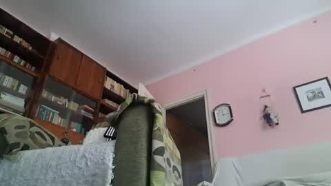 Snapshot of abender82 chatting on August 1, 2026, 10:14 am Abender online show from August 1, 2026, 10:14 am