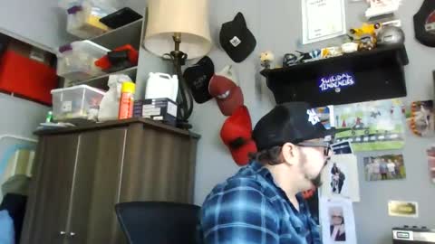 AJ online show from May 27, 2026, 4:04 pm