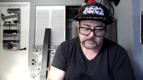 AJ online show from July 28, 2026, 1:01 am