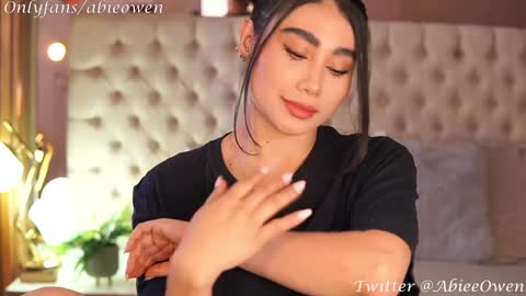 Snapshot of abie_owen chatting on January 22, 2025, 8:38 pm abie_owen online show from January 22, 2025, 8:38 pm