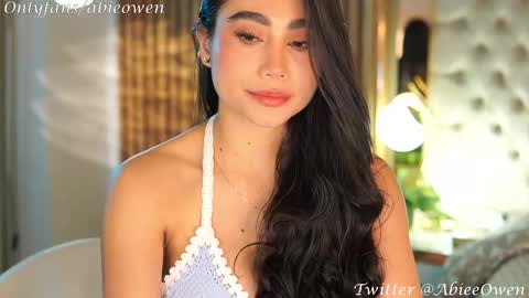 Snapshot of abie_owen chatting on February 24, 2025, 12:41 am abie_owen online show from February 24, 2025, 12:41 am