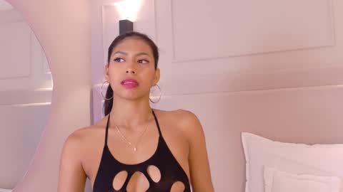 Snapshot of abiehils chatting on February 13, 2025, 2:42 pm abiehils online show from February 13, 2025, 2:42 pm