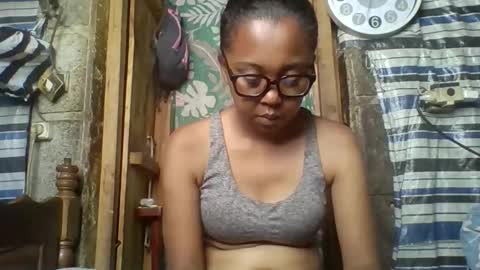 abiesexy online show from April 15, 2026, 6:53 am