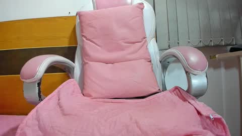 Abigail online show from March 11, 2025, 9:24 am