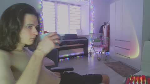 hi  cum in pvt noi extra tip online show from January 24, 2025, 11:26 am