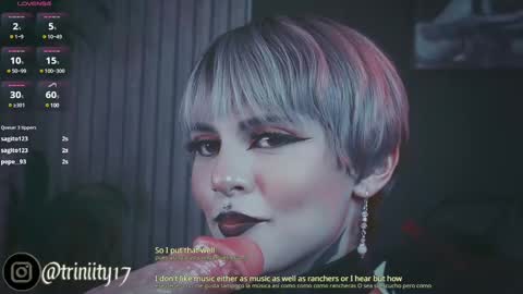 Snapshot of abril__colen chatting on February 10, 2025, 4:30 am April online show from February 10, 2025, 4:30 am