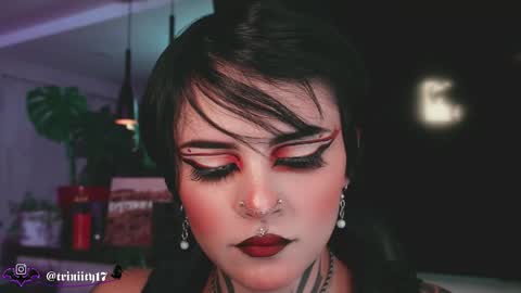 April  online show from May 23, 2026, 2:06 am