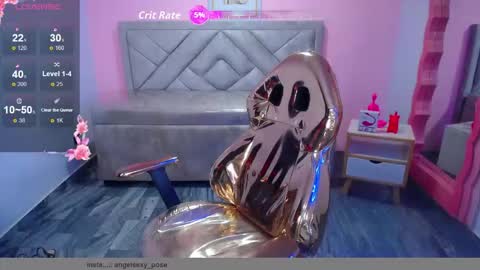 abril_ch_ online show from November 8, 2025, 10:37 am