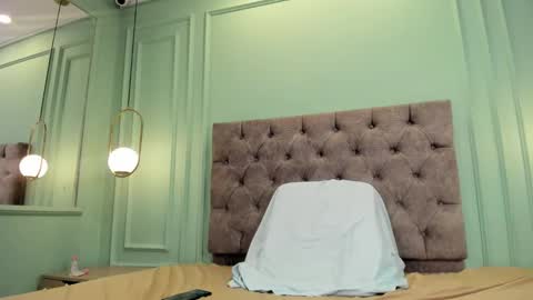 Snapshot of abril_jones10 chatting on January 21, 2025, 11:24 pm Abril jones online show from January 21, 2025, 11:24 pm