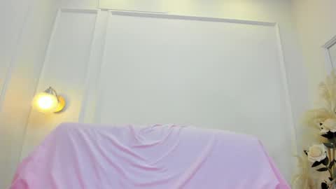 Snapshot of abril_jones10 chatting on February 13, 2025, 7:45 am Abril jones online show from February 13, 2025, 7:45 am