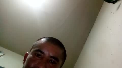 Snapshot of absltorres8 chatting on July 12, 2026, 8:05 am absltorres8 online show from July 12, 2026, 8:05 am