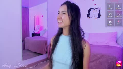 Snapshot of aby_whitee chatting on March 1, 2025, 3:21 am Aby online show from March 1, 2025, 3:21 am