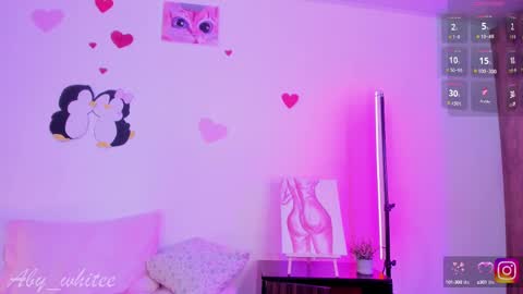 Snapshot of aby_whitee chatting on March 11, 2025, 12:00 am Aby online show from March 11, 2025, 12:00 am