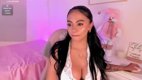 Abynanami online show from November 17, 2025, 9:42 pm