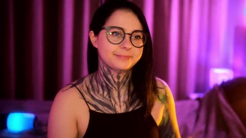 acid_pie online show from January 16, 2025, 11:27 pm