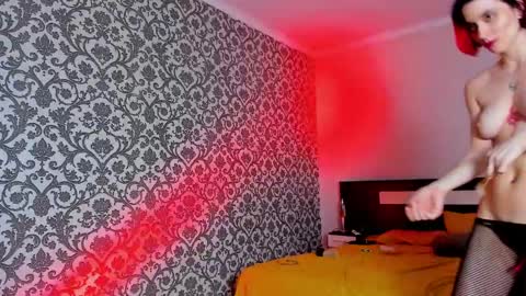 MAIYA online show from December 6, 2024, 7:43 am