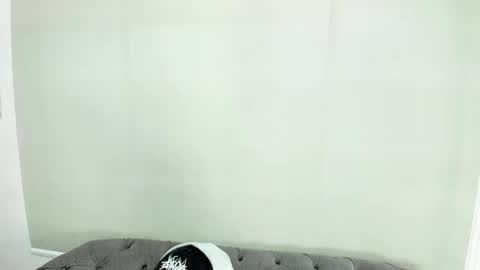 Acid Milo online show from December 2, 2024, 1:02 pm