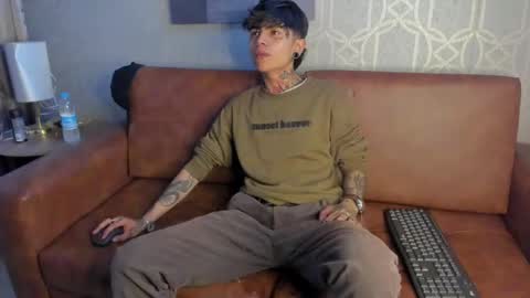 Acid Milo online show from December 10, 2024, 12:49 pm