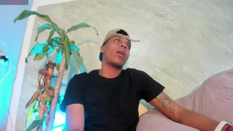 ada_brooke online show from January 17, 2025, 8:02 am