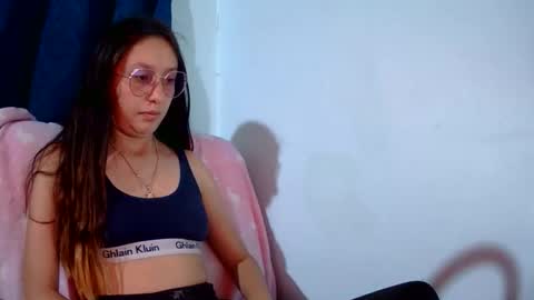 Ada naugthy28 online show from October 7, 2025, 2:09 am