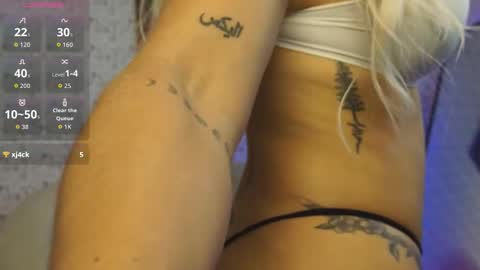 Ada Blue online show from November 11, 2025, 3:17 am