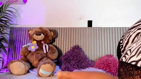 Snapshot of adalina_rusel chatting on May 12, 2026, 11:18 am online show from May 12, 2026, 11:18 am