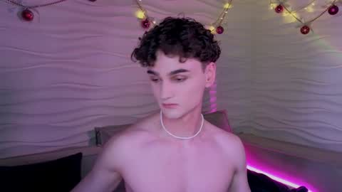 Snapshot of adam_21cm chatting on January 12, 2025, 7:42 pm Adam online show from January 12, 2025, 7:42 pm