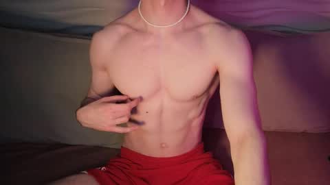 Snapshot of adam_21cm chatting on September 18, 2025, 5:26 pm Adam online show from September 18, 2025, 5:26 pm