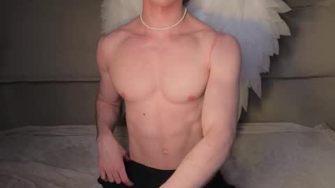 Snapshot of adam_21cm chatting on October 31, 2025, 4:30 pm Adam online show from October 31, 2025, 4:30 pm