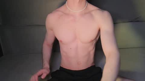 Snapshot of adam_21cm chatting on November 9, 2025, 4:27 pm Adam online show from November 9, 2025, 4:27 pm