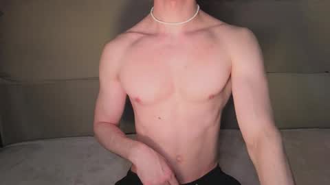 Snapshot of adam_21cm chatting on November 27, 2025, 4:53 pm Adam online show from November 27, 2025, 4:53 pm