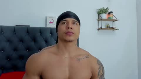 Snapshot of adam_boss chatting on September 16, 2025, 6:25 am adam boss online show from September 16, 2025, 6:25 am