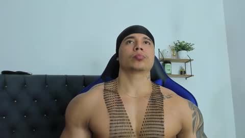 Snapshot of adam_boss chatting on February 4, 2026, 8:47 pm adam boss online show from February 4, 2026, 8:47 pm