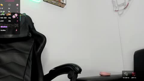 Snapshot of adam_clay21 chatting on March 6, 2025, 11:42 pm ADAM online show from March 6, 2025, 11:42 pm