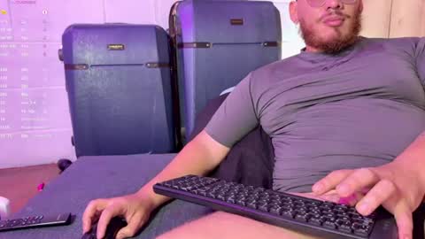 adam_coxxx online show from July 16, 2026, 11:38 am