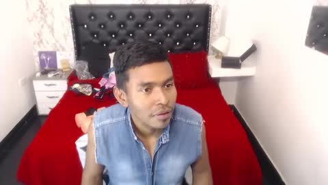 adam_morgan2 online show from September 20, 2025, 3:18 am