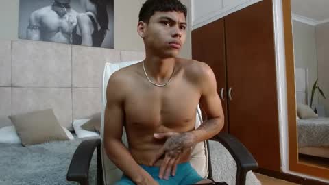 adam_piarse online show from September 22, 2025, 12:56 am