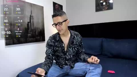 adam_walker_1 online show from March 22, 2026, 4:21 pm