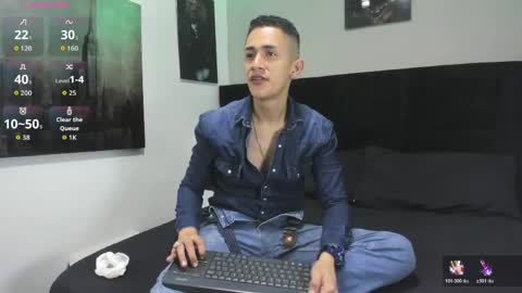 adam_walker_1 online show from April 19, 2026, 6:10 pm