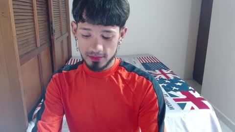 Snapshot of adam_x256 chatting on January 29, 2025, 1:37 am instagram adam x256 online show from January 29, 2025, 1:37 am