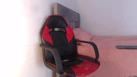 Hello guys excuse my absence I will be absent for several days for health reasons I hope you understand thank you very much. online show from April 19, 2026, 4:45 am