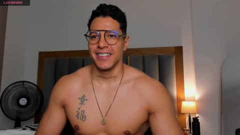 adambrocs1 online show from March 6, 2025, 9:14 am