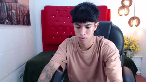 Snapshot of adamcoox chatting on February 27, 2026, 7:47 pm Adam online show from February 27, 2026, 7:47 pm