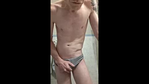 Snapshot of adamllamas chatting on May 14, 2026, 8:54 am adamllamas online show from May 14, 2026, 8:54 am