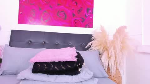 Snapshot of adams_cloe chatting on April 23, 2026, 12:29 pm Cloe Adams online show from April 23, 2026, 12:29 pm
