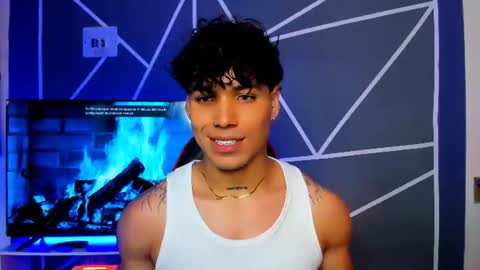 Snapshot of adams_collins chatting on July 20, 2026, 11:18 pm Adams online show from July 20, 2026, 11:18 pm