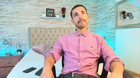 Snapshot of adams_sanz chatting on February 6, 2026, 8:12 pm Im Adams Sanz online show from February 6, 2026, 8:12 pm